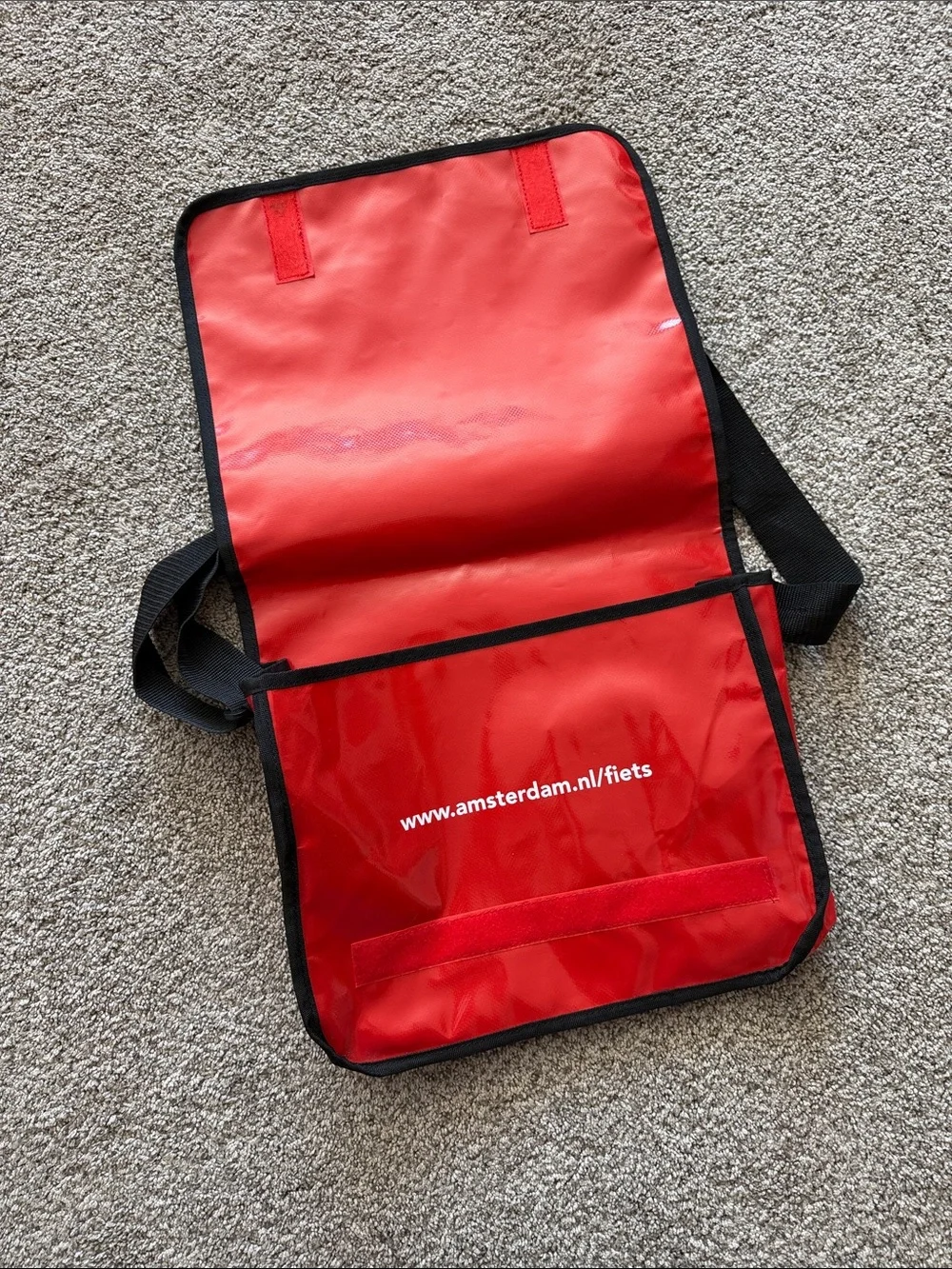 N/A bright red